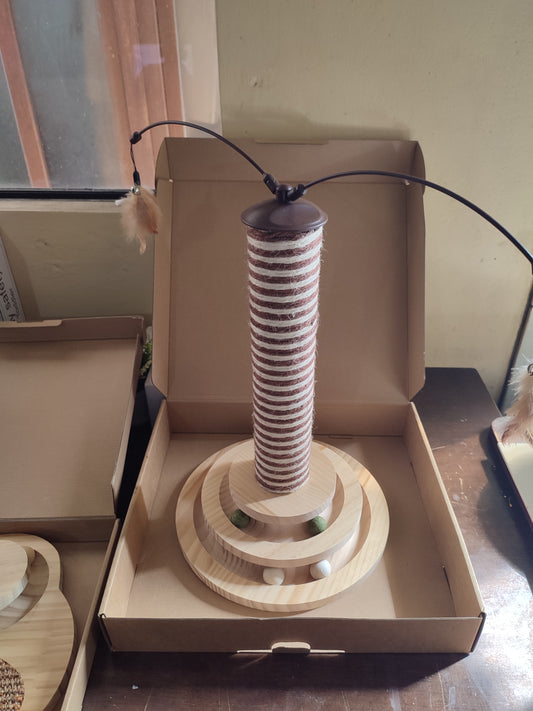 Juguete Rascador de Poste con Plumas